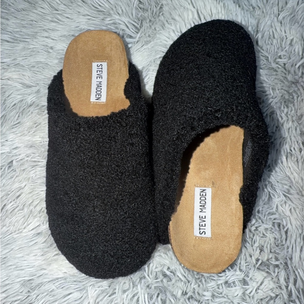 Steve Madden Vesa